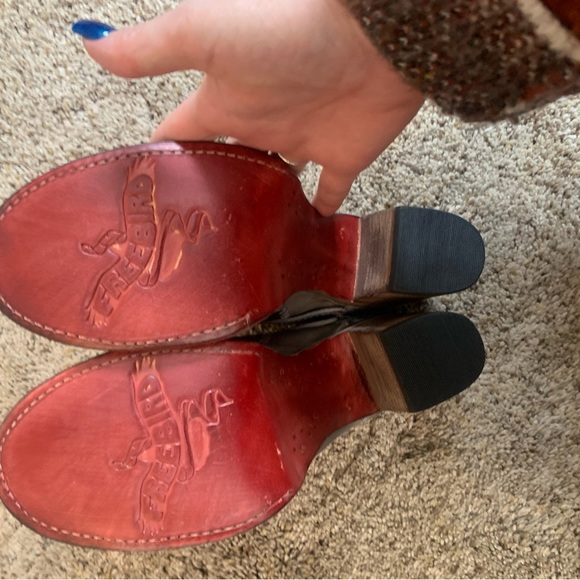 New in box freebird beetle clog size 8 - Picture 6 of 6